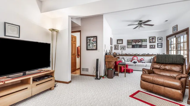 $415,000 | 155 Blackhawk Trace, Galena, IL 61036