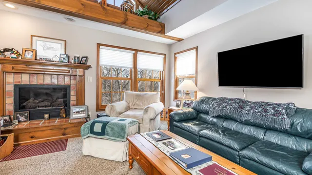 $415,000 | 155 Blackhawk Trace, Galena, IL 61036