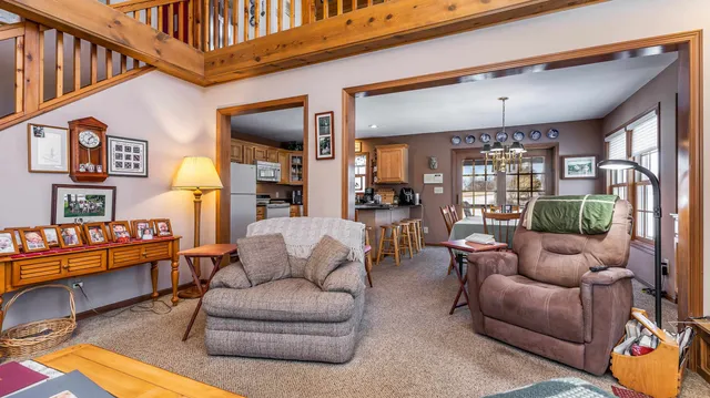 $415,000 | 155 Blackhawk Trace, Galena, IL 61036