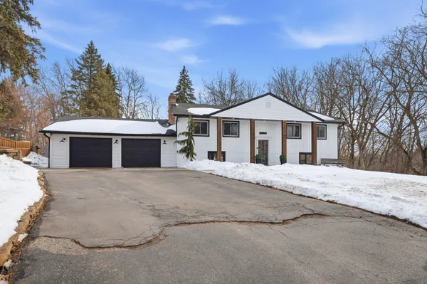 $425,000 | 8867 154th Street, Prior Lake, MN 55372