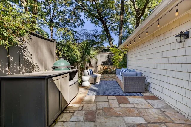 a view of outdoor space yard and patio