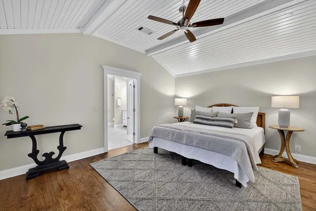 a view of a entryway door of the house