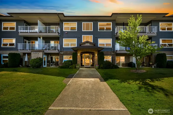 $325,000 | 516 Darby Drive, Unit 309, Bellingham, WA 98226