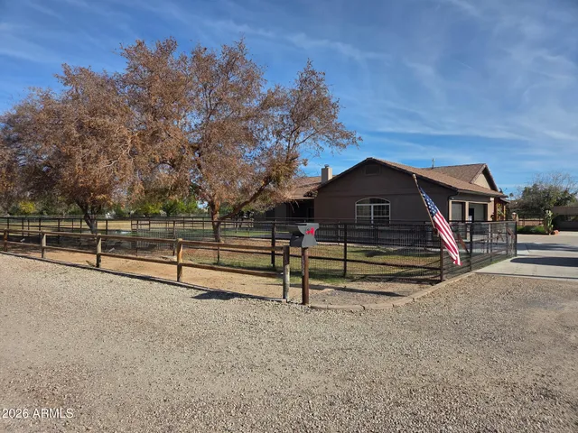 $2,200,000 | 1657 South Vine Street, Chandler, AZ 85286