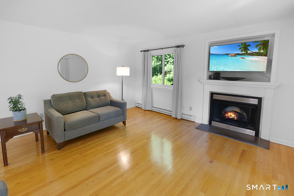 91 Riverview Road, Unit 8C East Lyme, CT 06357 - Photo 17 of 35