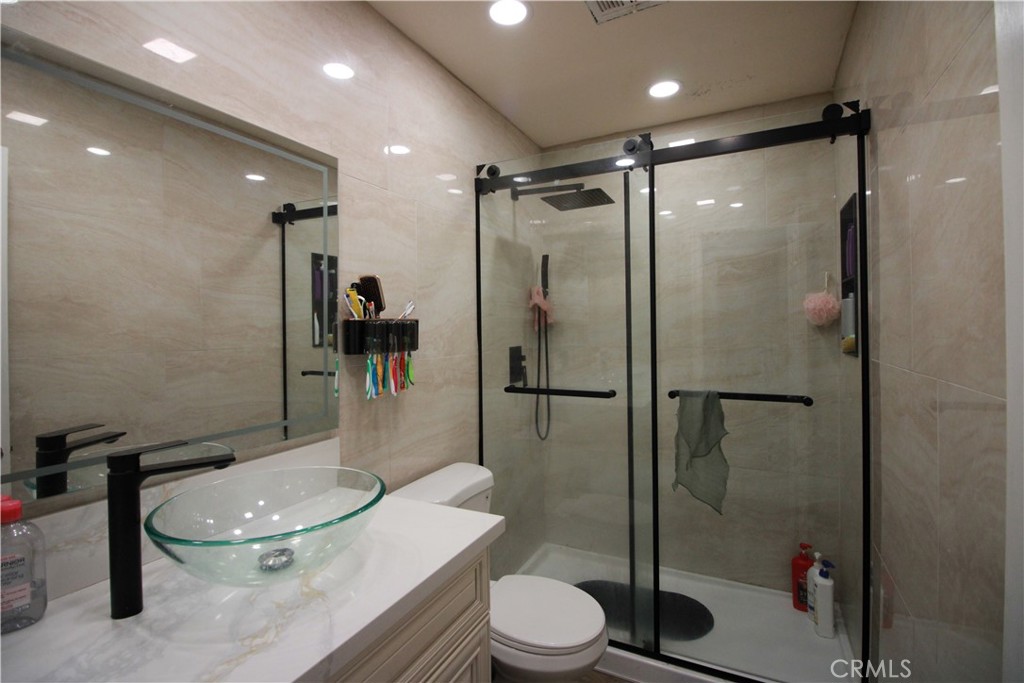 249 West 6th Street Perris, CA 92570 - Photo 2 of 5