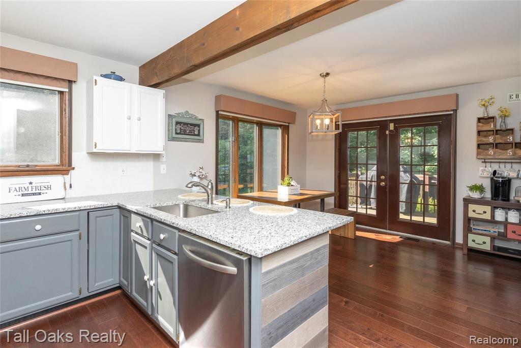 3199 North Irish Road Davison, MI 48423 - Photo 17 of 89