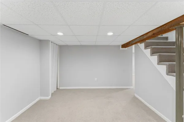 $469,999 | 9 Tophill Circle, Cranston, RI 02920