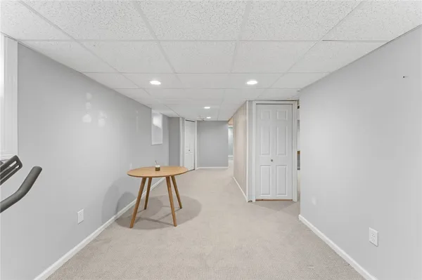 $469,999 | 9 Tophill Circle, Cranston, RI 02920