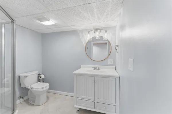 $469,999 | 9 Tophill Circle, Cranston, RI 02920