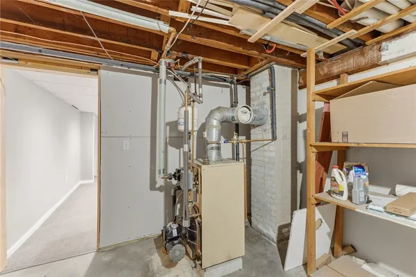 $469,999 | 9 Tophill Circle, Cranston, RI 02920