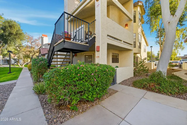 $329,000 | 2333 East Southern Avenue, Unit 1075, Tempe, AZ 85282