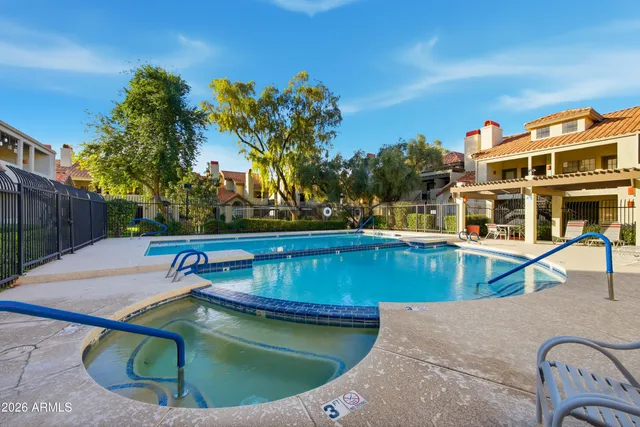 $329,000 | 2333 East Southern Avenue, Unit 1075, Tempe, AZ 85282
