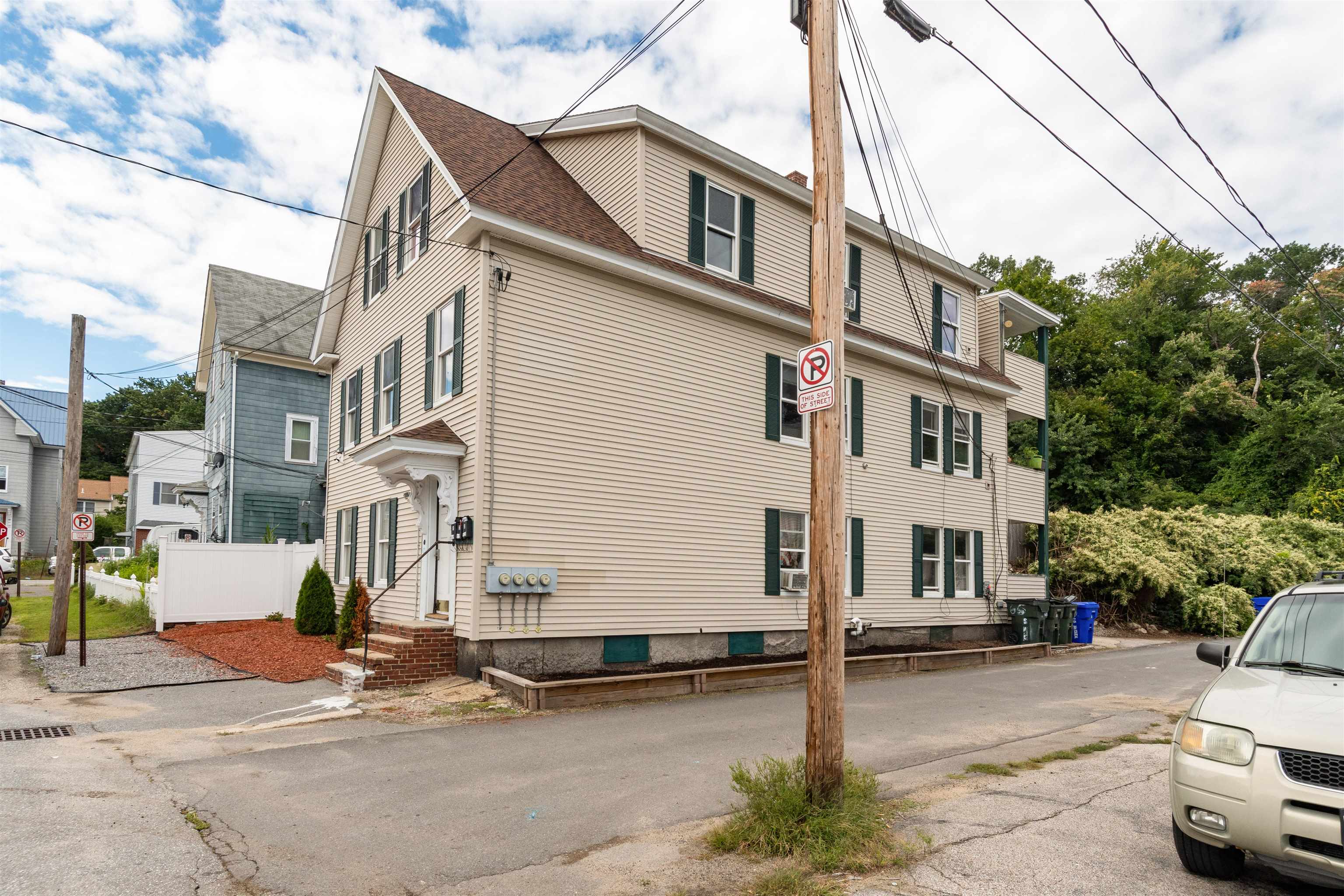 65 Hecker Street Manchester, NH 03102 - Photo 11 of 35 Gallery Image 11