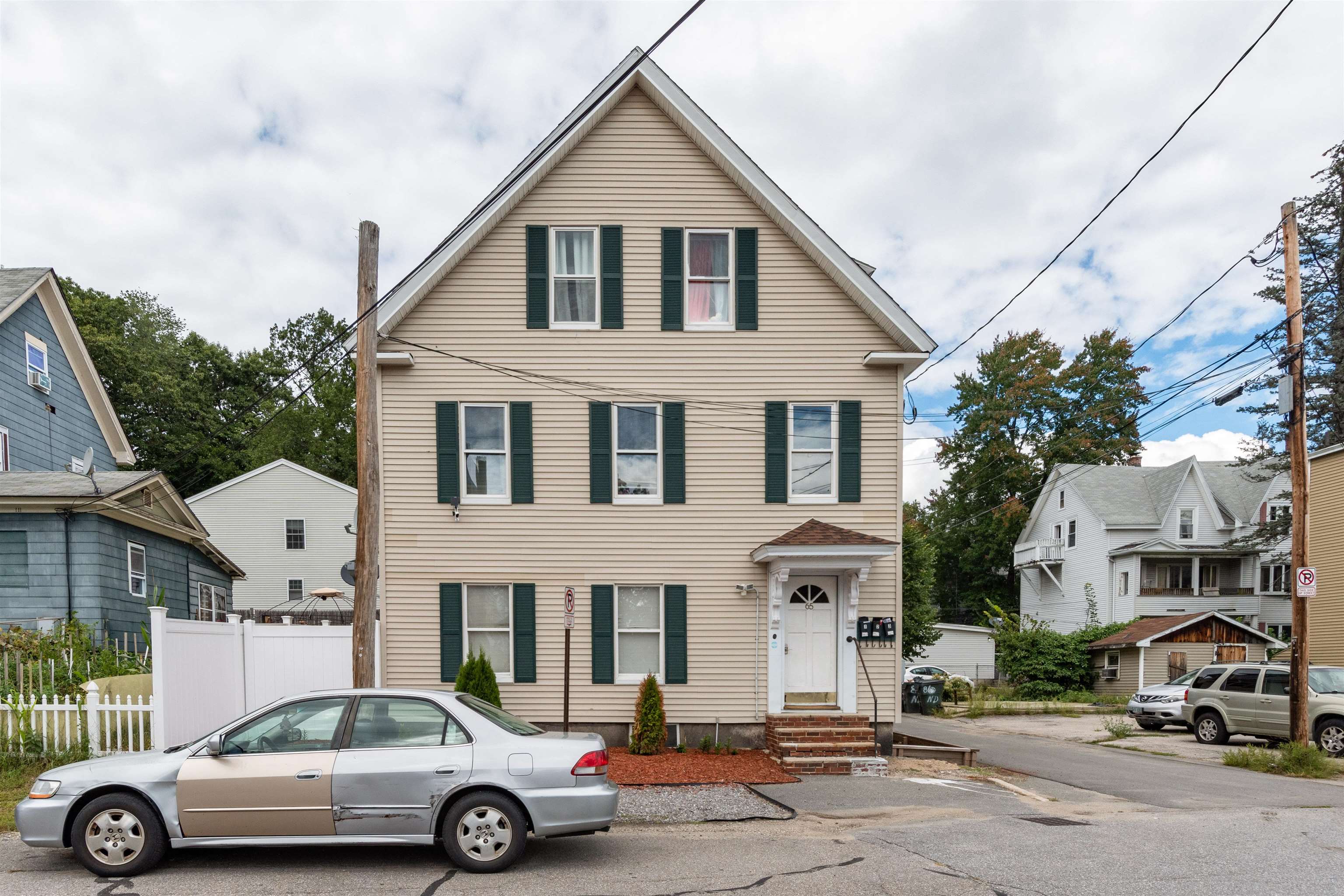 65 Hecker Street Manchester, NH 03102 - Photo 3 of 35 Gallery Image 3
