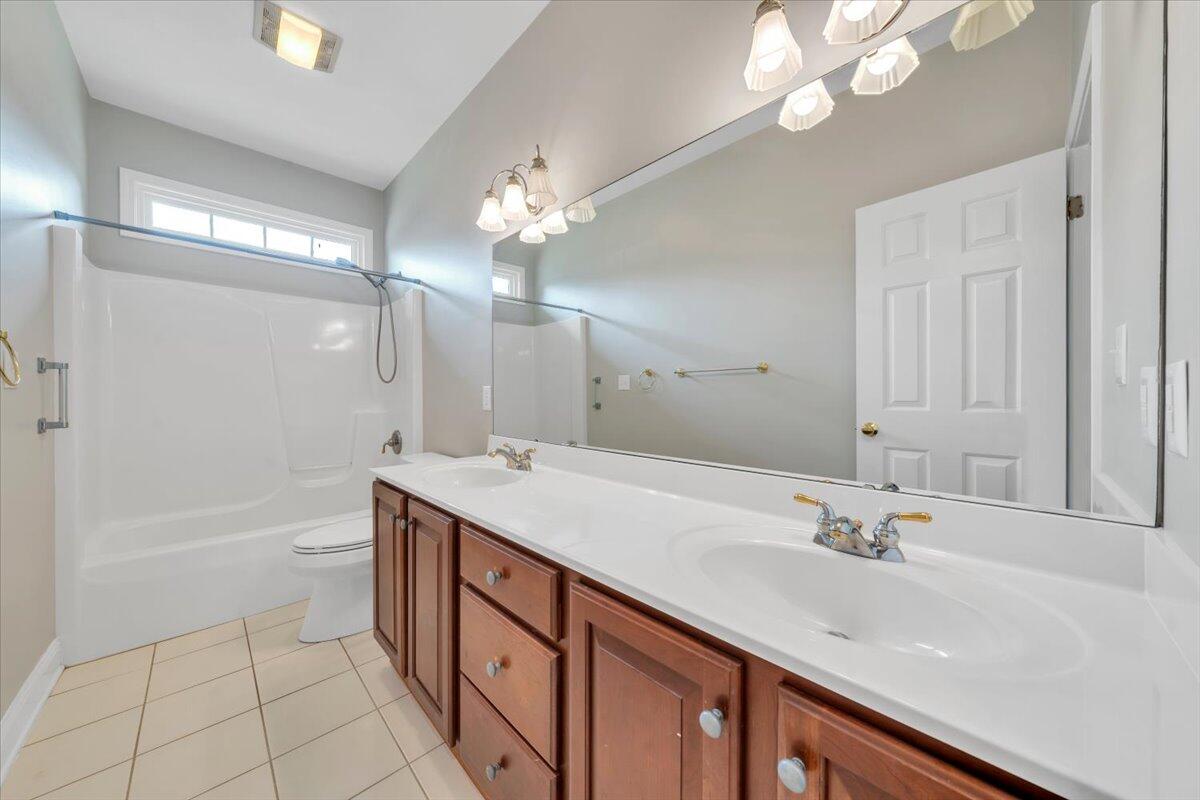 2512 Oak Ridge Lane Salem, VA 24153 - Photo 36 of 49 38-MIB03098