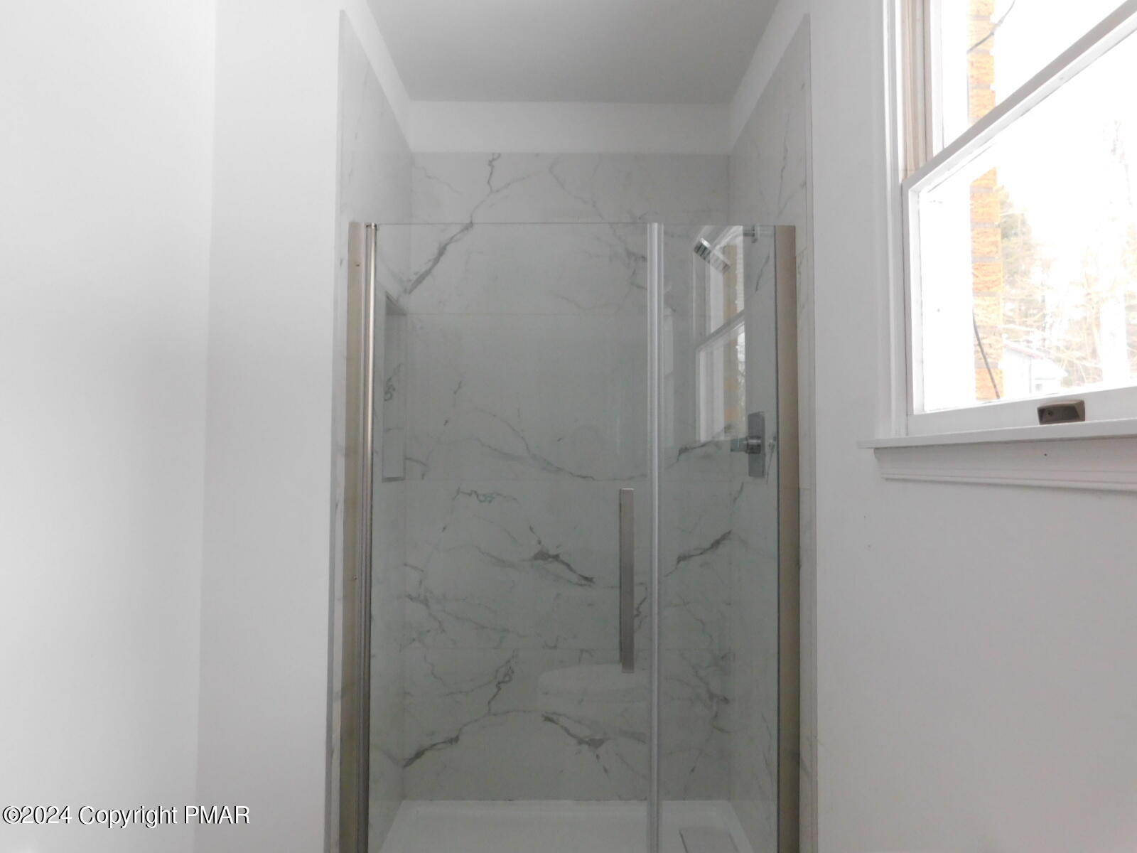 418 Neyhart Road Stroudsburg, PA 18360 - Photo 20 of 38 Master Bath