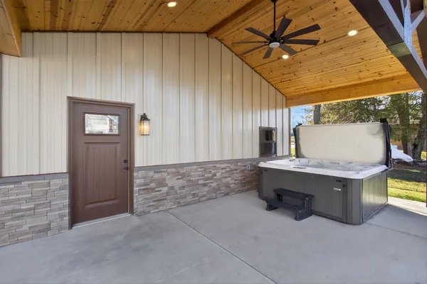 $949,000 | 242 Steves Scenic Drive, Horton, MI 49246