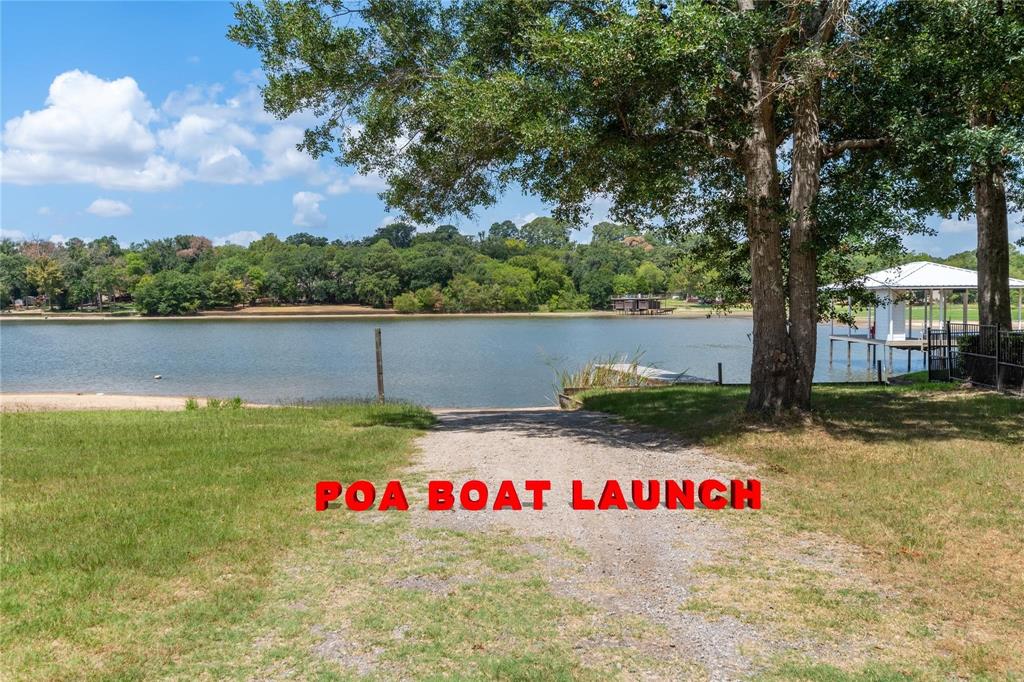 7204 Lance Eustace, TX 75124 - Photo 24 of 25 View of water feature