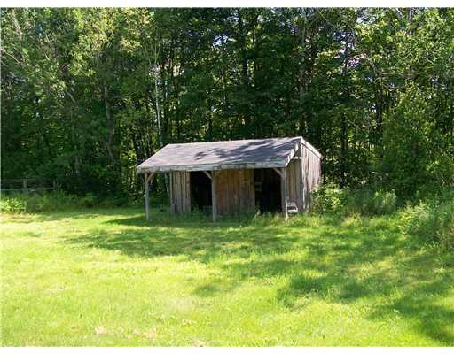29 Dyer Road Raymond, ME 04071 - Photo 5 of 14 Other. Small Barn/Stalls for horses.