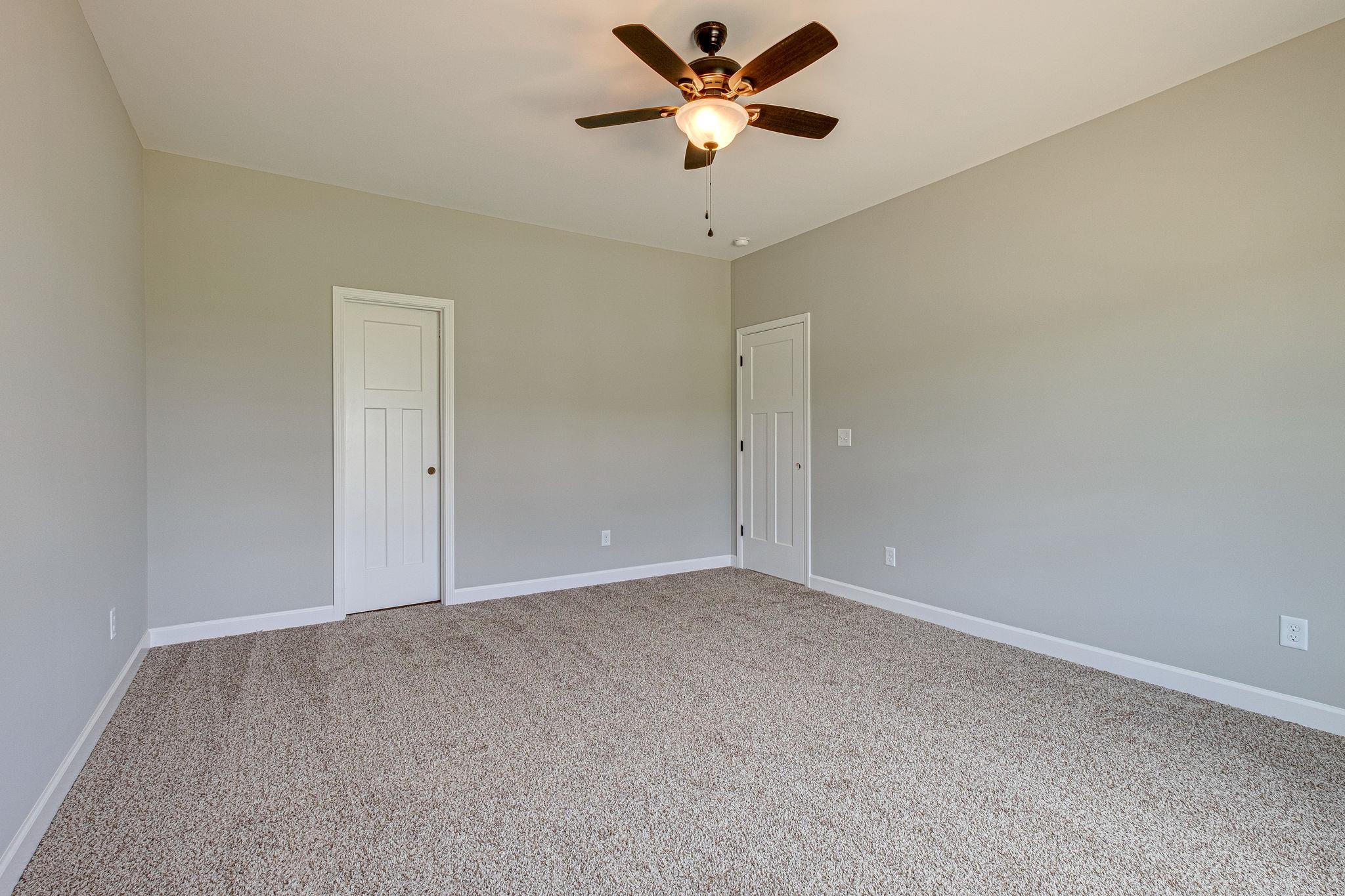 1195 Liberty Road Charlotte, TN 37036 - Photo 12 of 27 Master features a HUGE WALK IN CLOSET