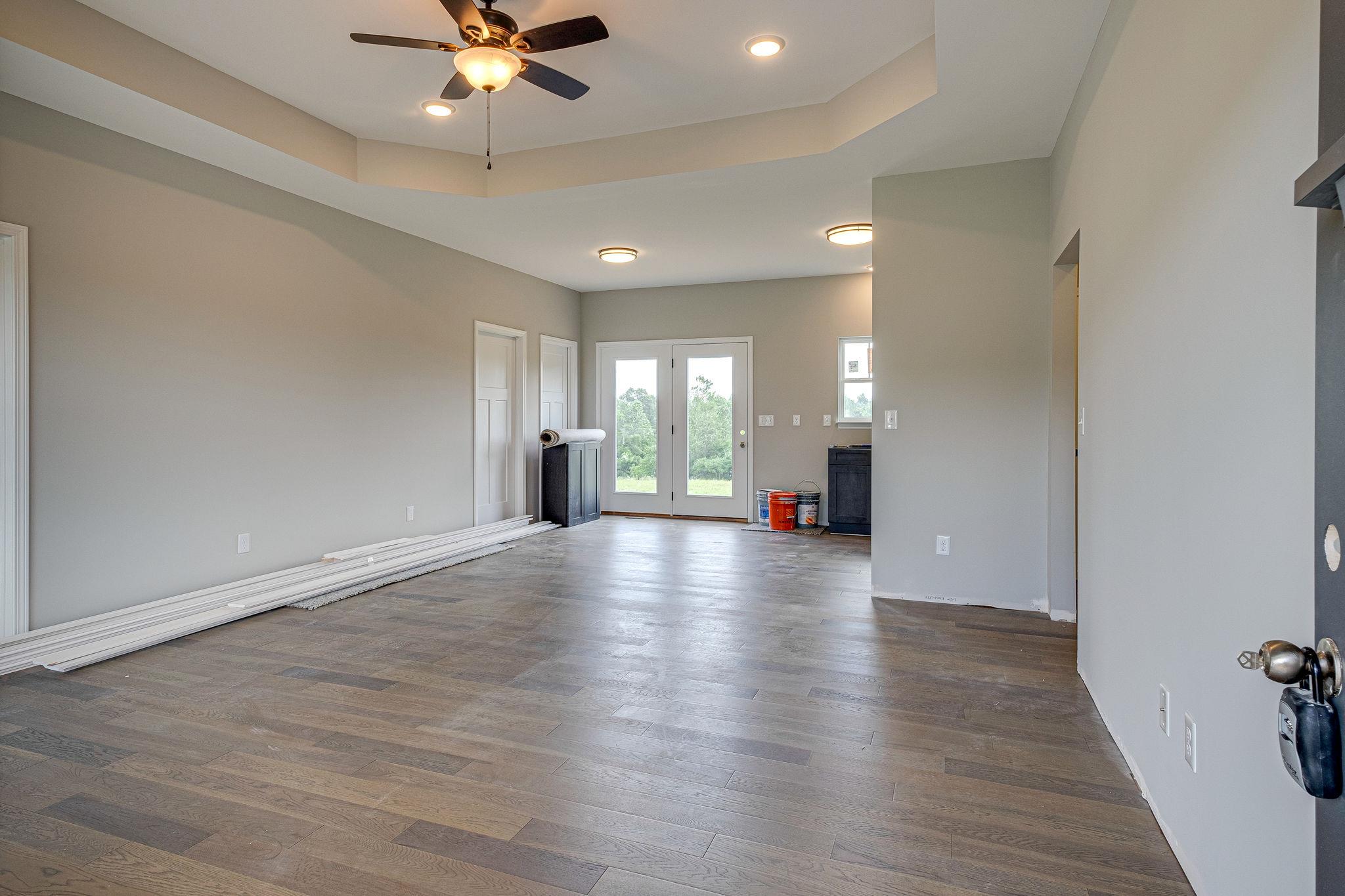 1195 Liberty Road Charlotte, TN 37036 - Photo 6 of 27 Custom Finishes like Trey Ceiling in Great Room