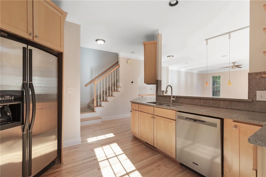 1335 Church Street, Unit C7 Decatur, GA 30030 - Photo 23 of 41