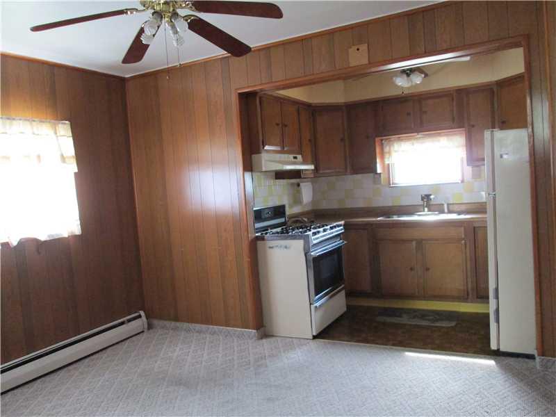 Kitchen. Kitchen and dinning area