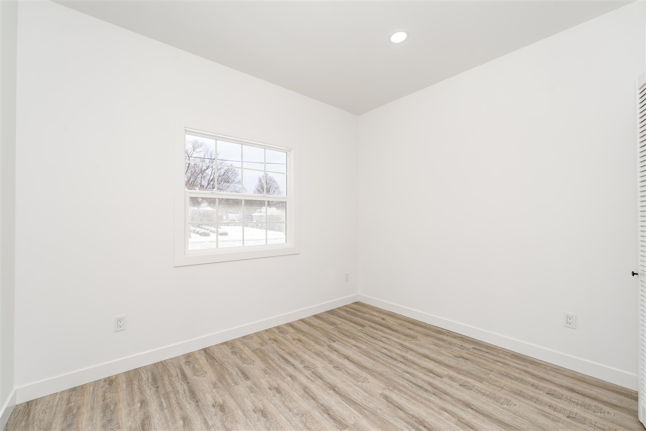 303 Middle Street Three Rivers, MI 49093 - Photo 12 of 20 Gallery Image 12