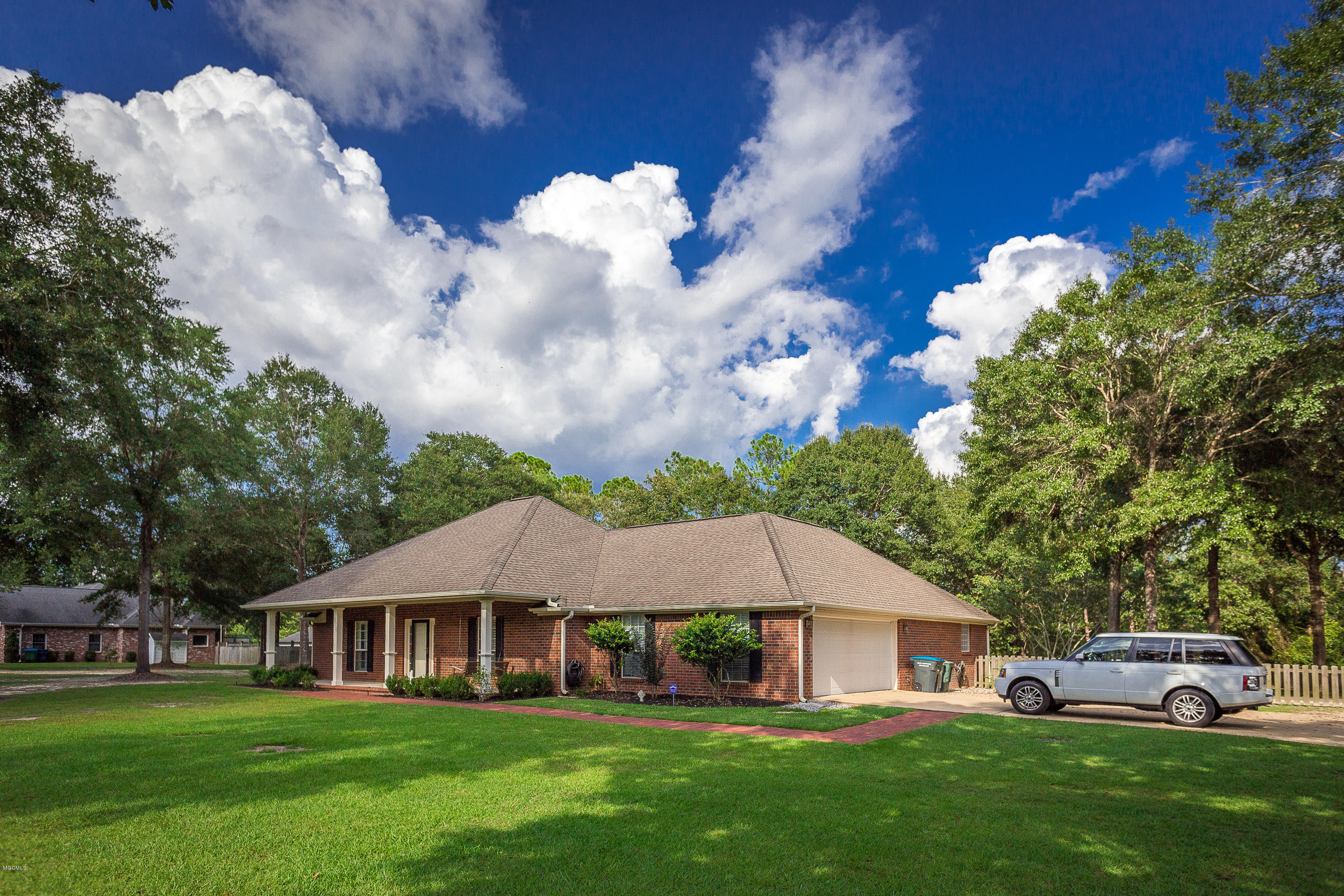 11800 Bluff Ridge Road Vancleave, MS 39565 - Photo 3 of 42 IMG_7878