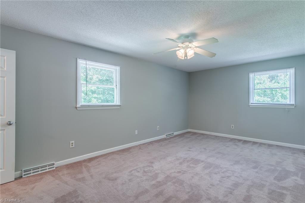 3510 Court Road Winston-Salem, NC 27106 - Photo 14 of 27 Master bedroom