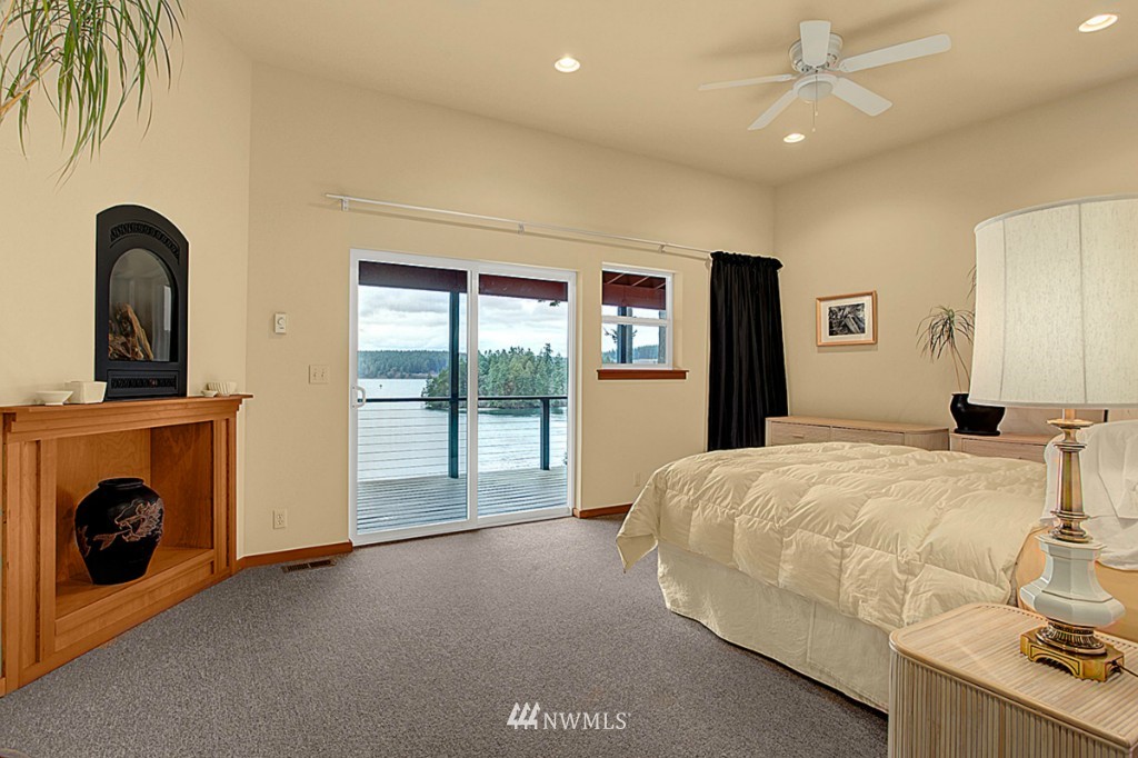 11807 Larson Road Anderson Island, WA 98303 - Photo 11 of 15 Gallery Image 11