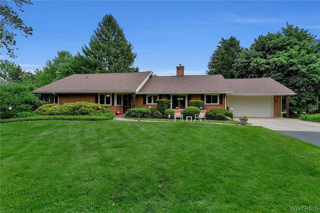 177 Brompton Road Amherst, NY 14221 - Photo 1 of 47
