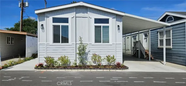$269,900 | 15621 Beach Westminster Ca, Unit 19, Westminster, CA 92683