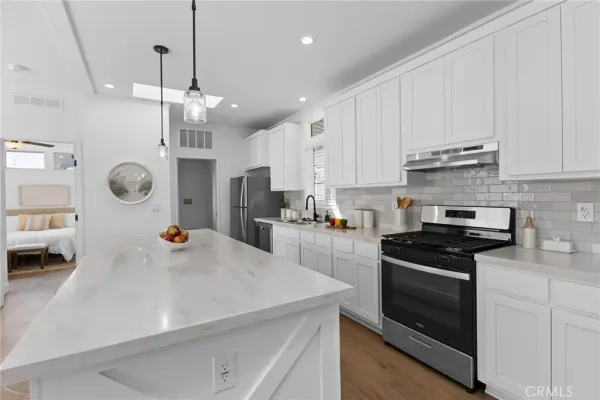 $269,900 | 15621 Beach Westminster Ca, Unit 19, Westminster, CA 92683