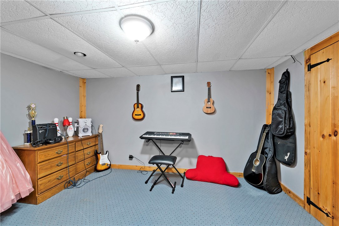 129 Lemay Road Woonsocket, RI 02895 - Photo 24 of 36