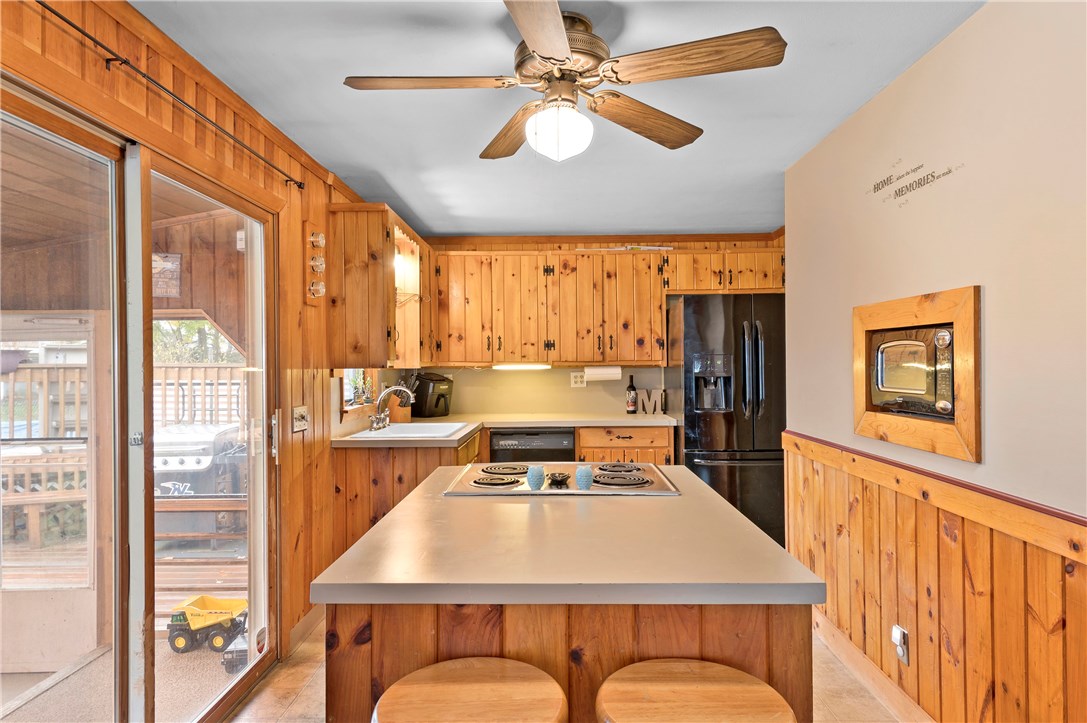 129 Lemay Road Woonsocket, RI 02895 - Photo 5 of 36