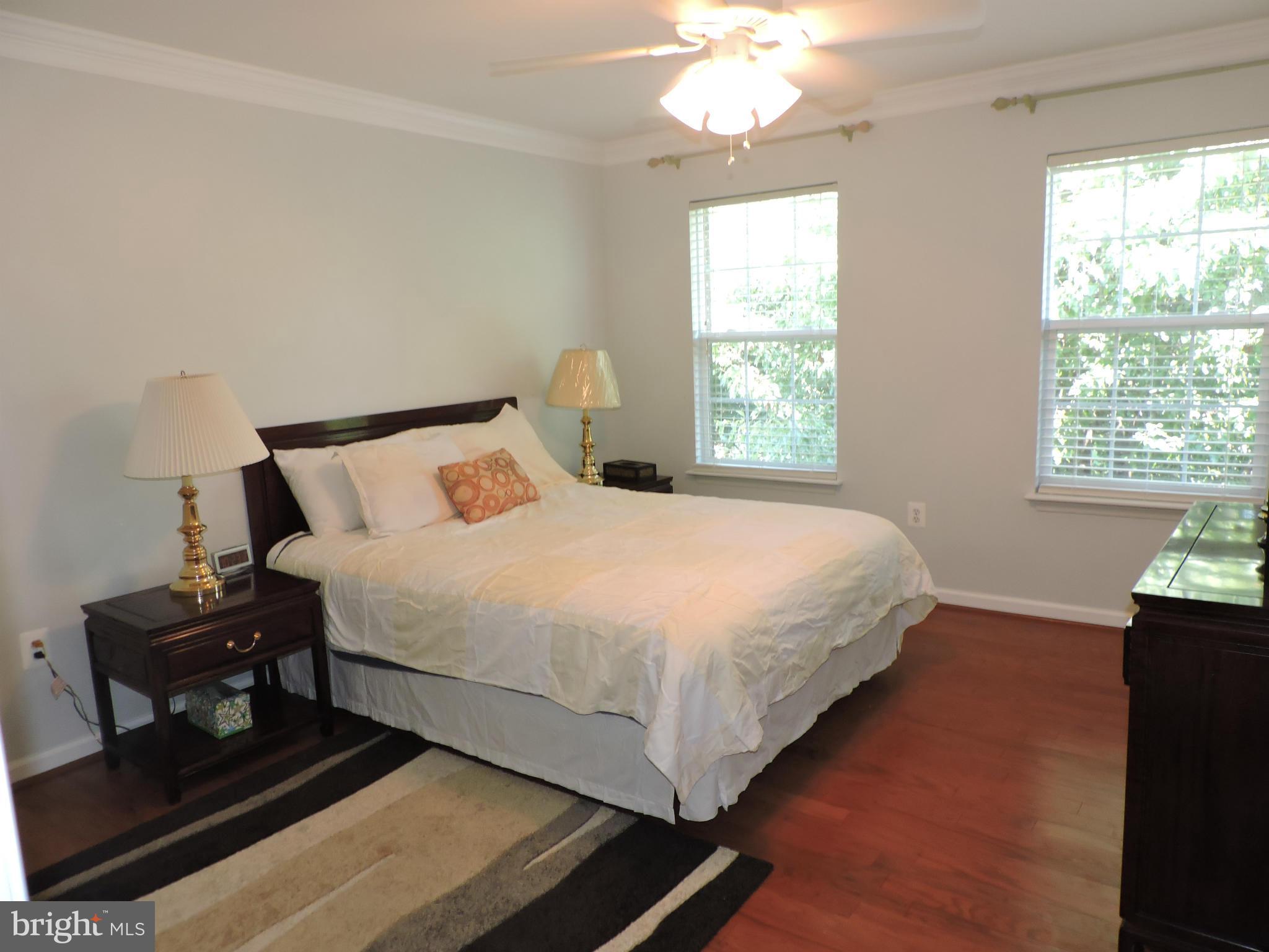 8129 Tenbrook Drive Gainesville, VA 20155 - Photo 13 of 29 Bedroom