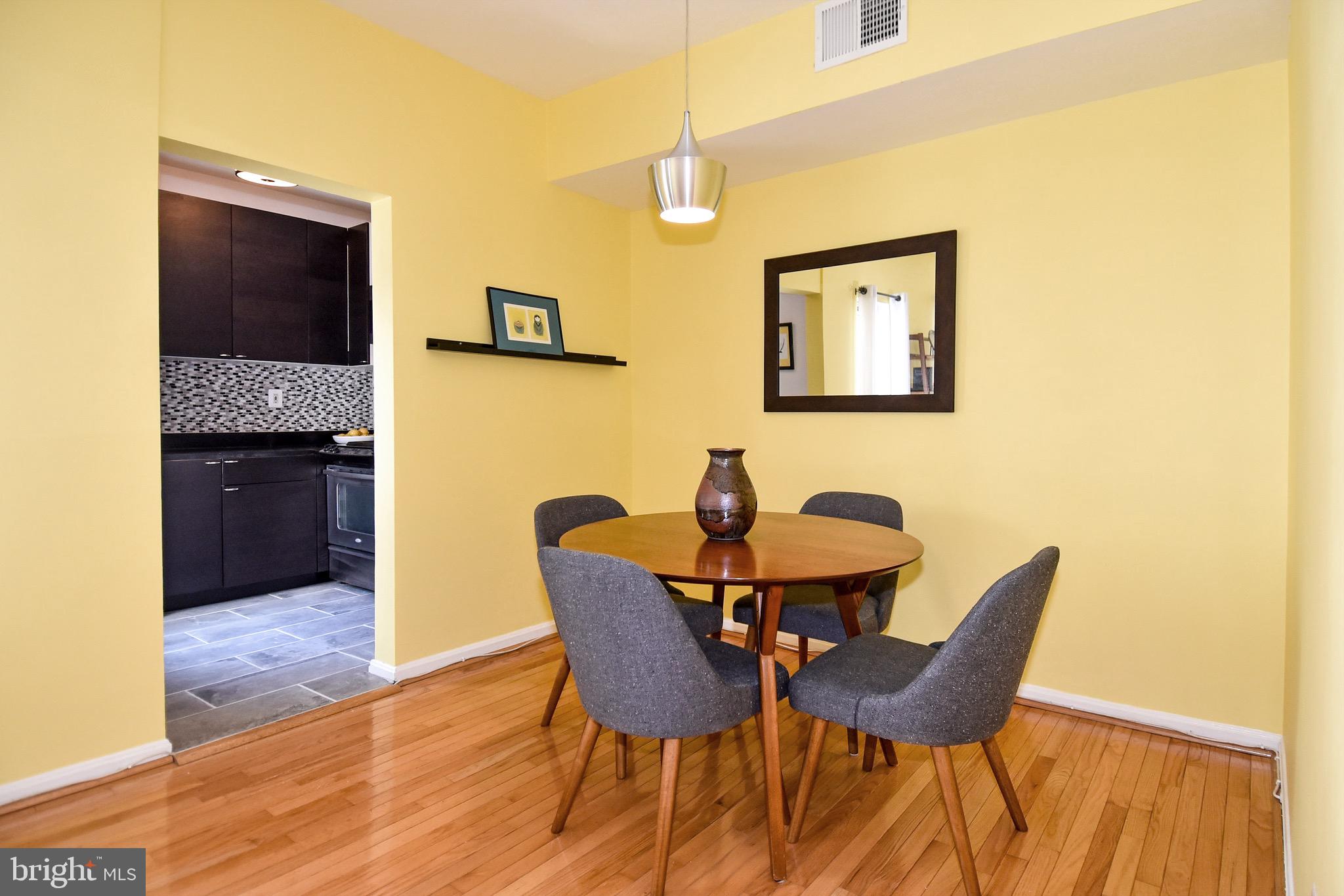 1669 Columbia Road Northwest, Unit 409 Washington, DC 20009 - Photo 18 of 47 Dining Area