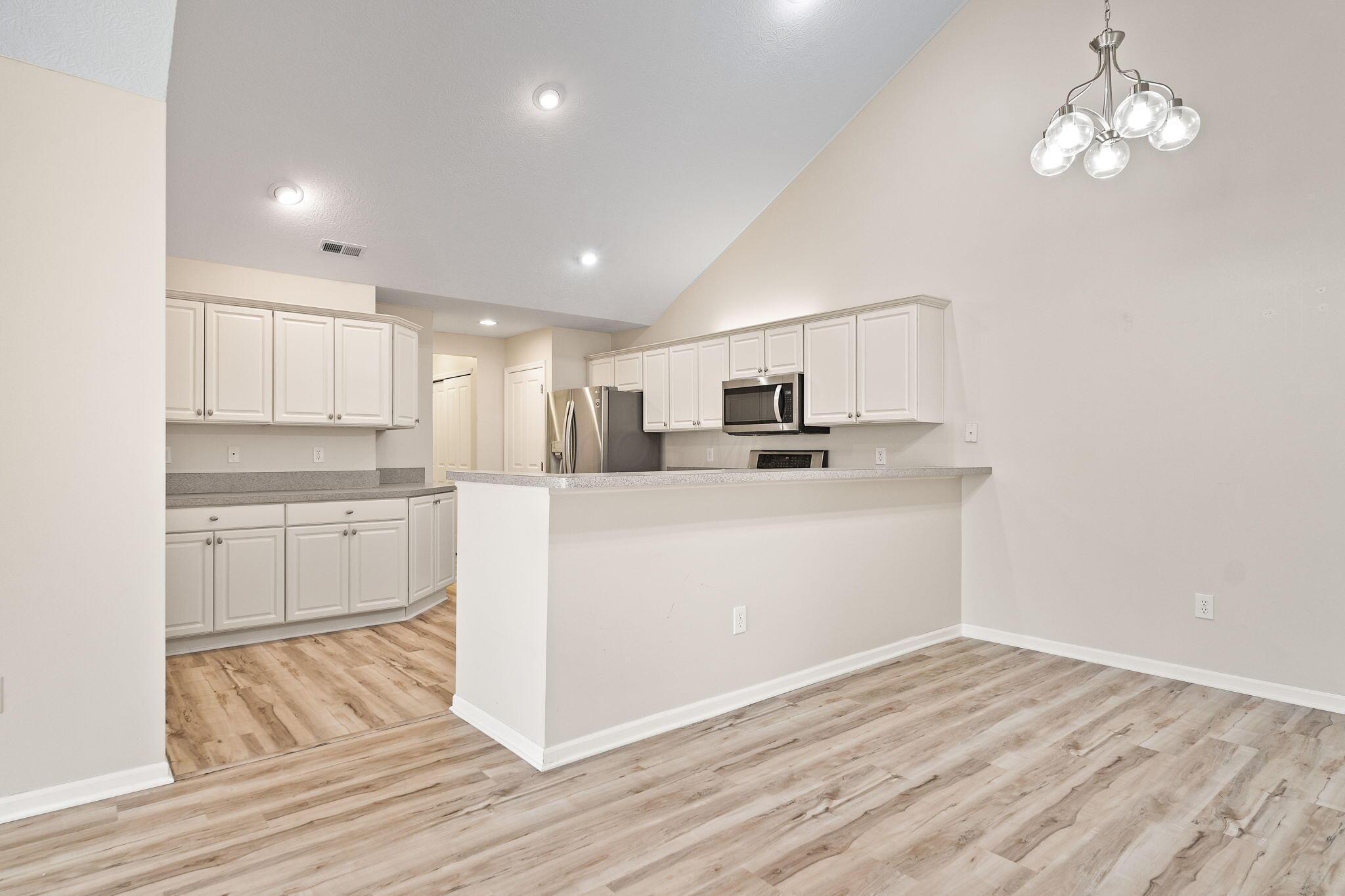 225 Stonegate Loop, Unit 225 Pataskala, OH 43062 - Photo 33 of 41 25-web-or-mls-A7409619-2