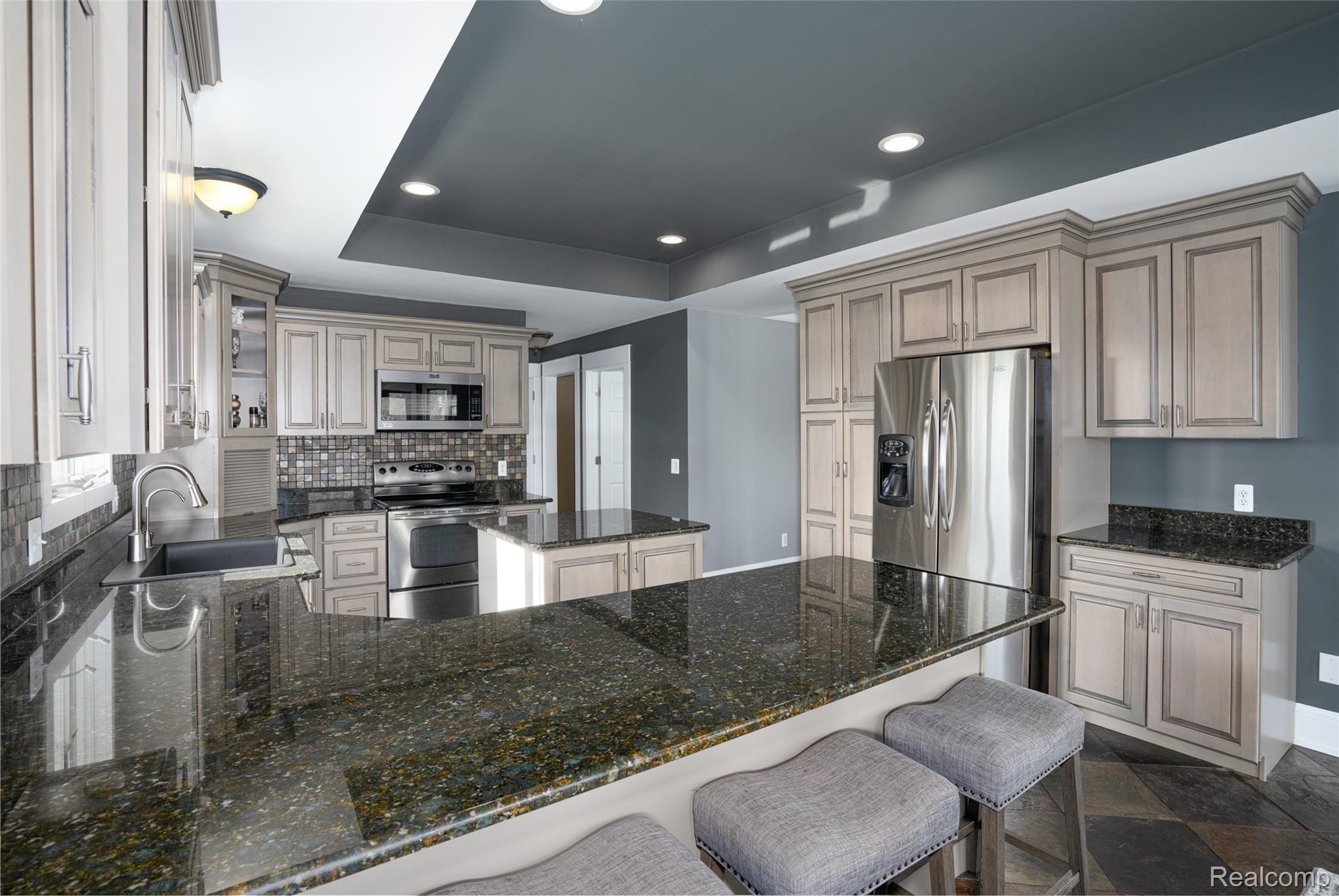 12888 Belle River Road Memphis, MI 48041 - Photo 15 of 50 12888 Belle River Rd Memphis INT-9.jpg