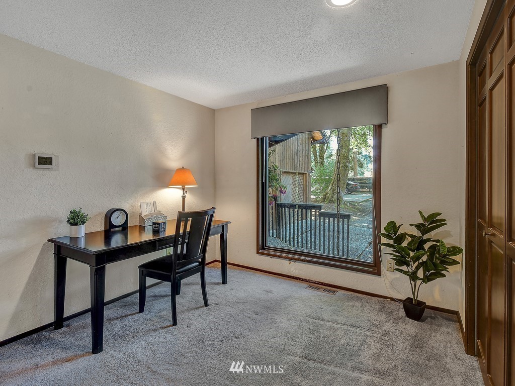 15407 Southeast 112th Street Renton, WA 98059 - Photo 18 of 40 Gallery Image 18