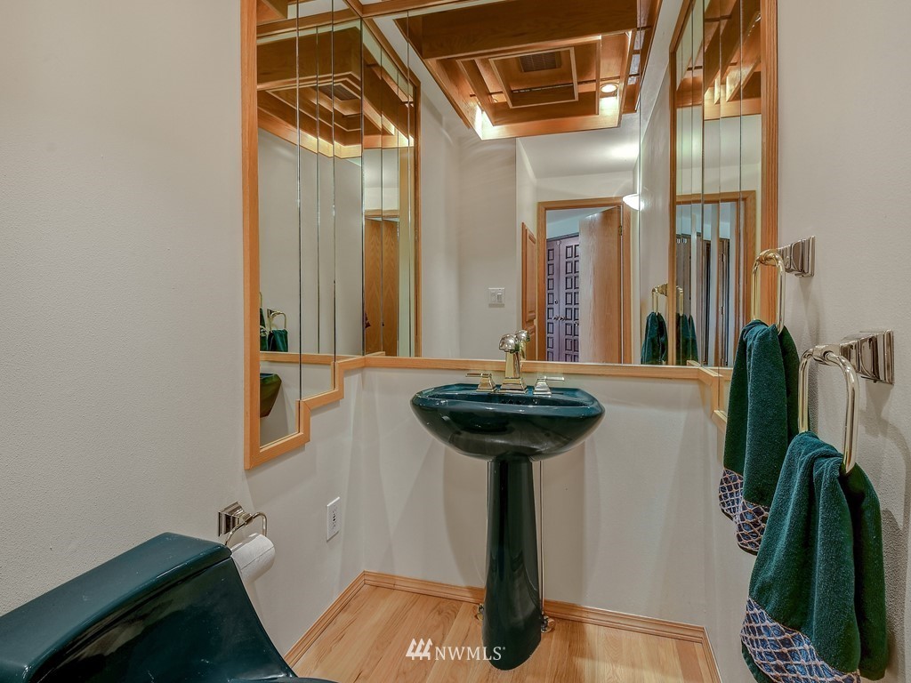 15407 Southeast 112th Street Renton, WA 98059 - Photo 19 of 40 Gallery Image 19