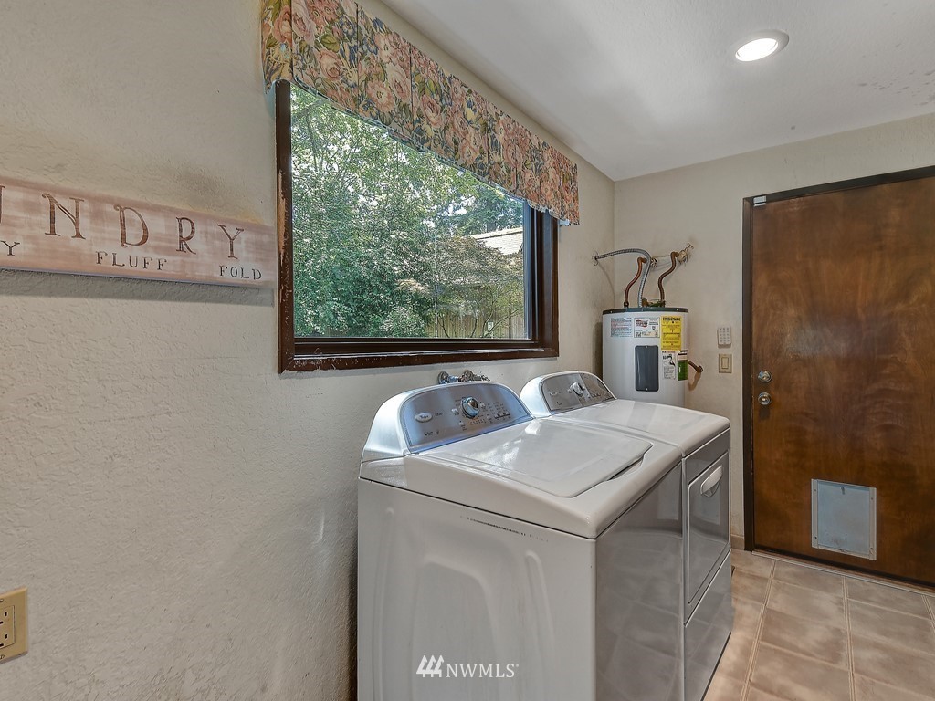 15407 Southeast 112th Street Renton, WA 98059 - Photo 20 of 40 Gallery Image 20