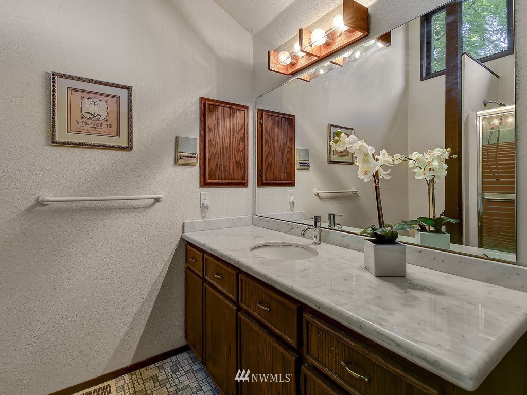 15407 Southeast 112th Street Renton, WA 98059 - Photo 24 of 40 Gallery Image 24