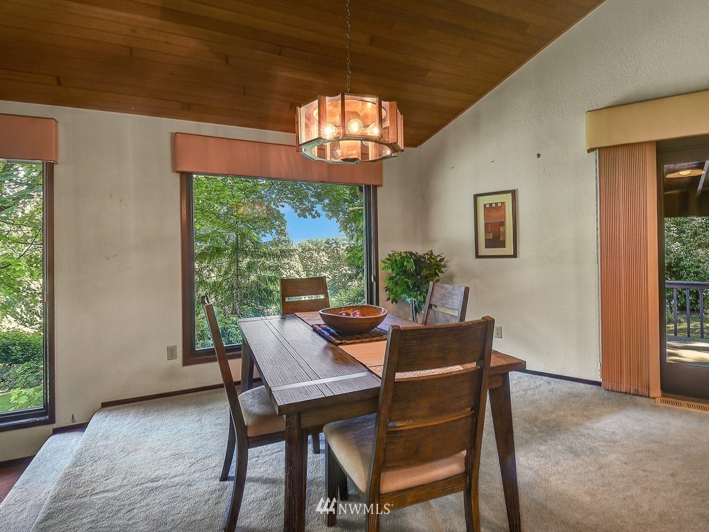 15407 Southeast 112th Street Renton, WA 98059 - Photo 9 of 40 Gallery Image 9