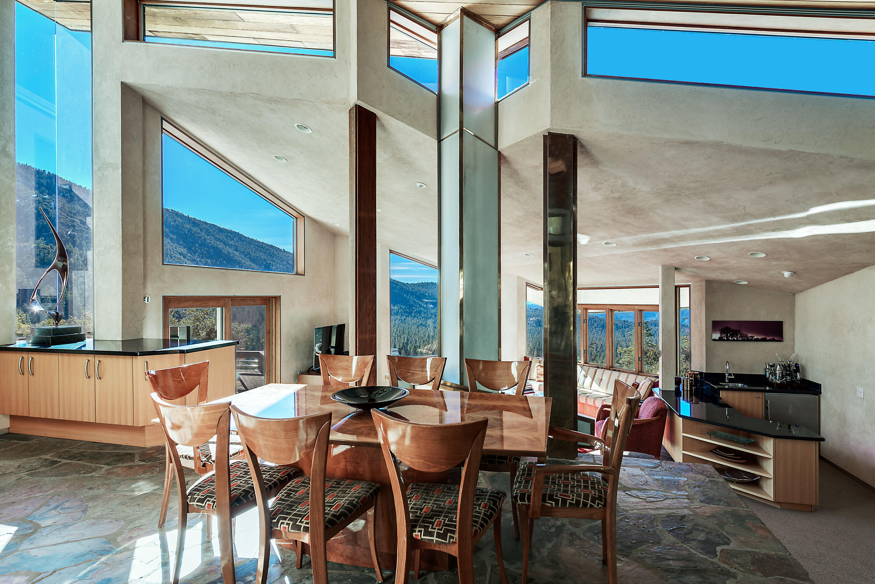 55290 Forest Haven Drive Idyllwild, CA 92549 - Photo 17 of 68 020_020_finals_55290_forest_haven_cochra