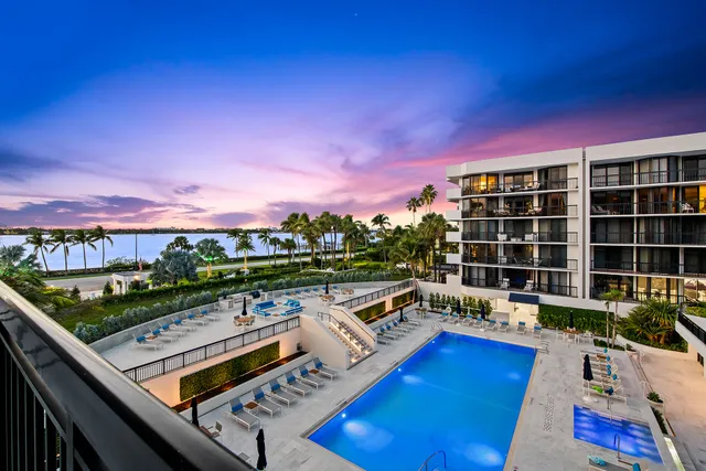 $3,150,000 | 3140 South Ocean Boulevard, Unit 307S, Palm Beach, FL 33480