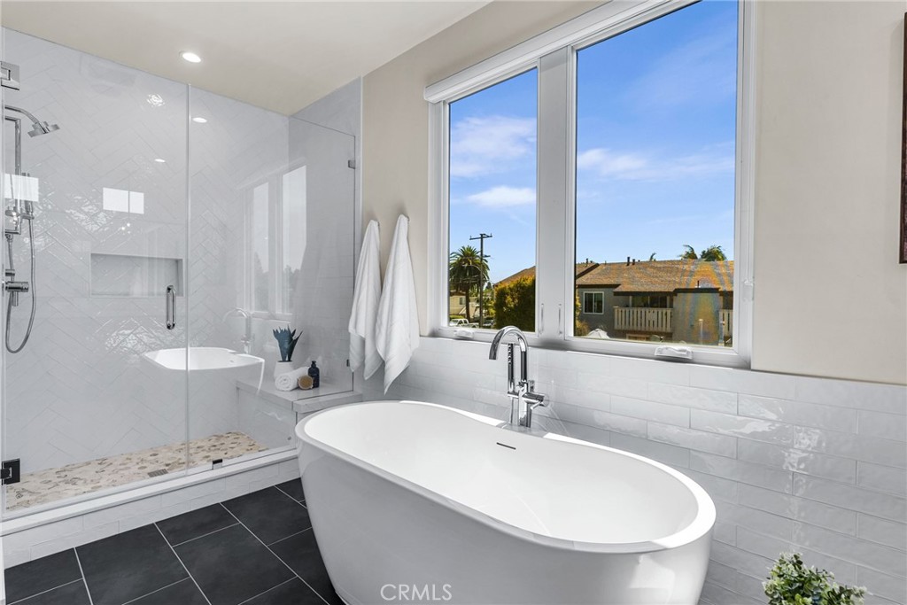 161 Cecil Place, Unit A Costa Mesa, CA 92627 - Photo 40 of 63