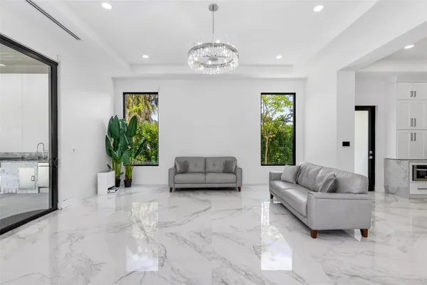 $5,745,000 | 5951 Northwest 72nd Way, Parkland, FL 33067